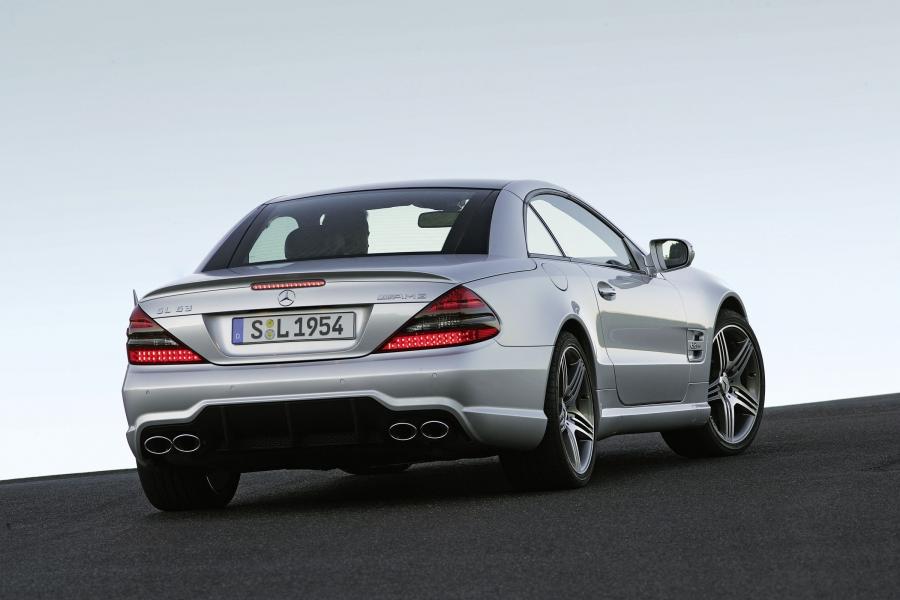  Mercedes-Benz SL63 AMG 2009 года  (фото 36 из 43)